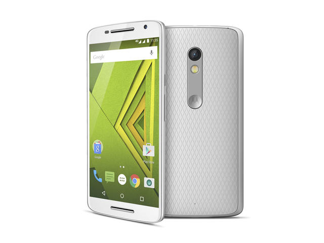 Смартфони Motorola Moto X Play 16GB, бял цвят, две SIM карти + 750MB 4G интернет на месец