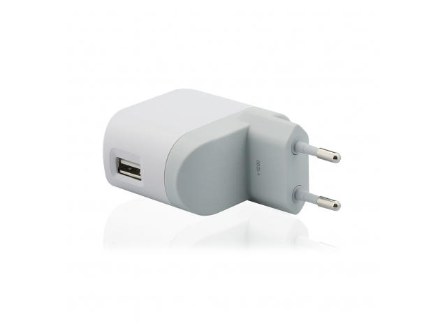 Зарядни устройства Belkin 220V зарядно