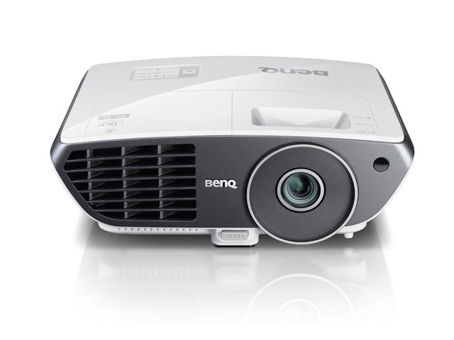 Проектори BenQ W700