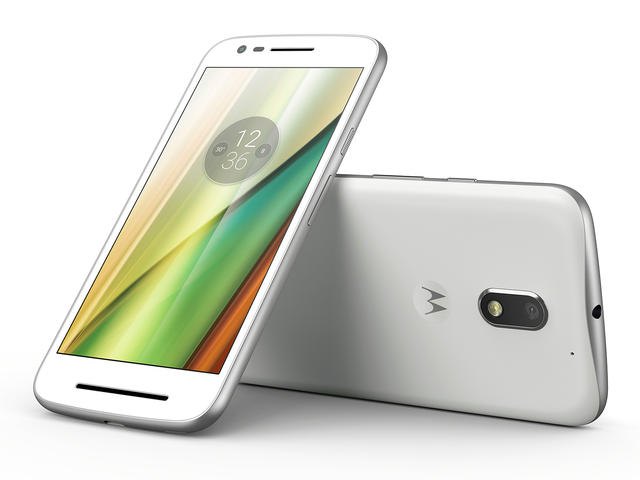 Смартфони Motorola Moto E3 (2016) 8GB, бял цвят