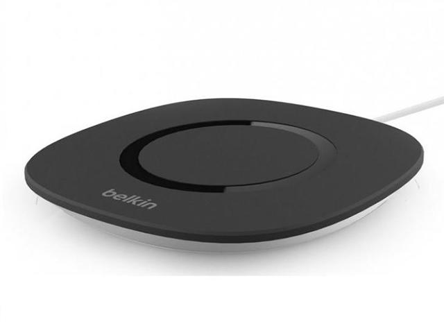 Зарядни устройства Belkin Wireless Qi Charging Pad F8M747bt