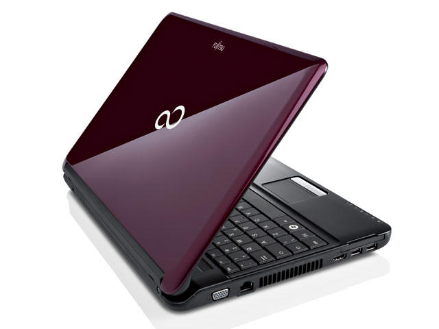 Лаптопи Fujitsu Lifebook AH530 с червен капак