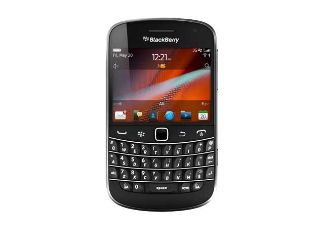 Смартфони Blackberry Bold 9900 8GB, черен цвят